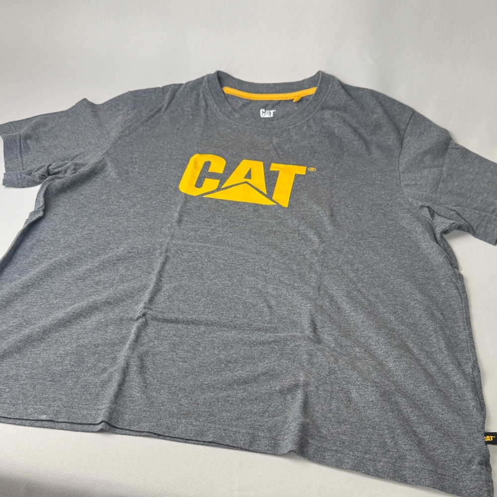 Caterpillar (CAT) T-Shirt Large (80% Cotton / 20% Polyester)